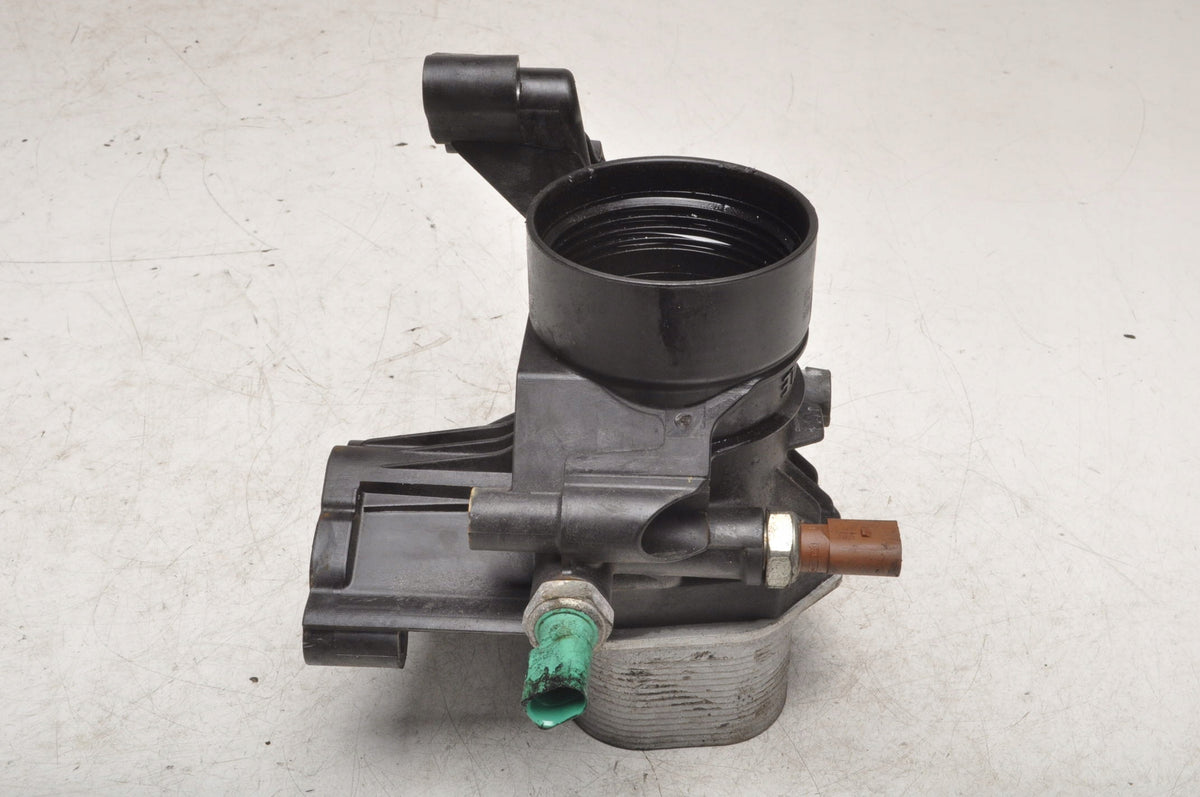 GOLF VII 2.0 GTD 184KM BASE OIL FILTER HOUSING P0 03N115389B
