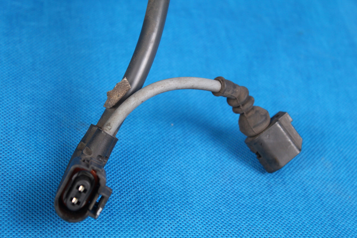 GOLF VII LIFT BEAM SPEED SENSOR REAR RIGHT 8V0927902G