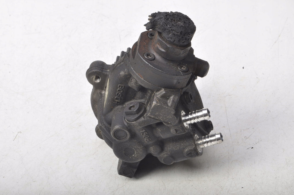 GOLF VIII 2.0 TDI INJECTION PUMP 05L130755
