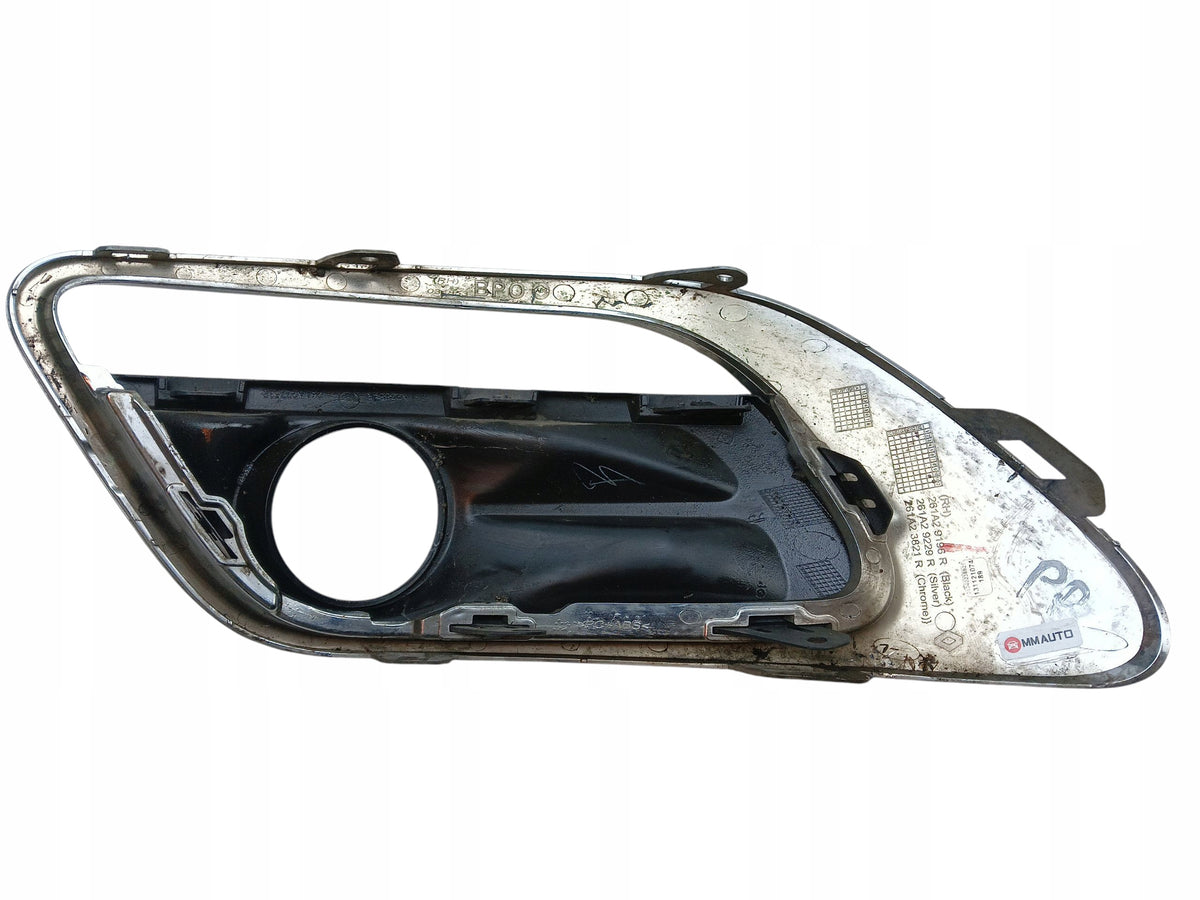 GRILLE BUMPER FRAME RIGHT CHROME RENAULT FLUENCE LIFT 261A23884R