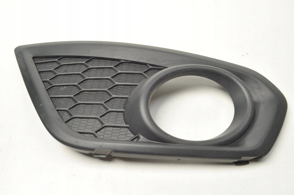 HALOGEN BUMPER GRILLE RIGHT VOLVO C30 LIFT RDESIGN 31298172