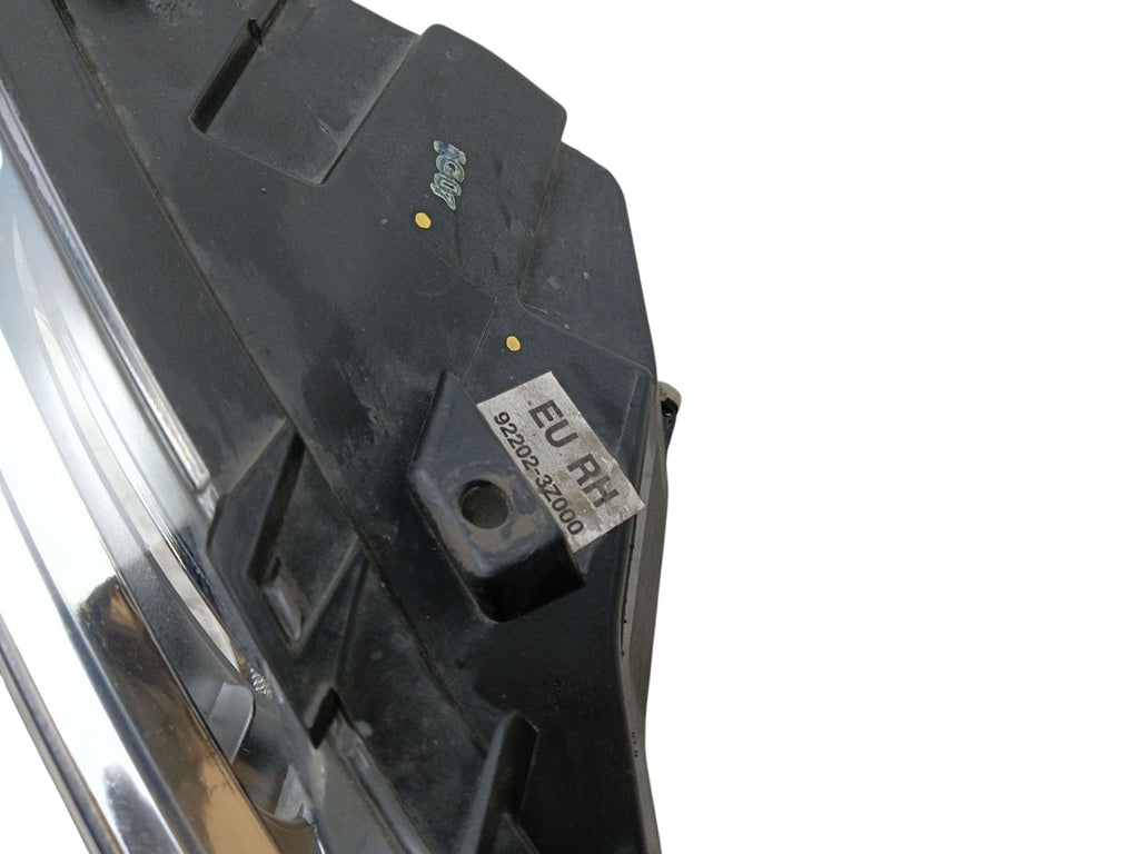 HALOGEN RIGHT FRONT HYUNDAI I40 (2011-2014) 92202-3Z000