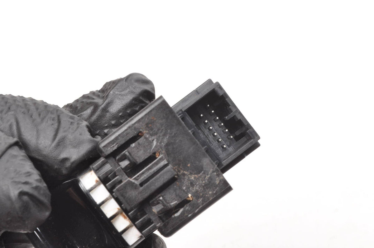 HANDBRAKE BUTTON VOLVO XC40 31456219