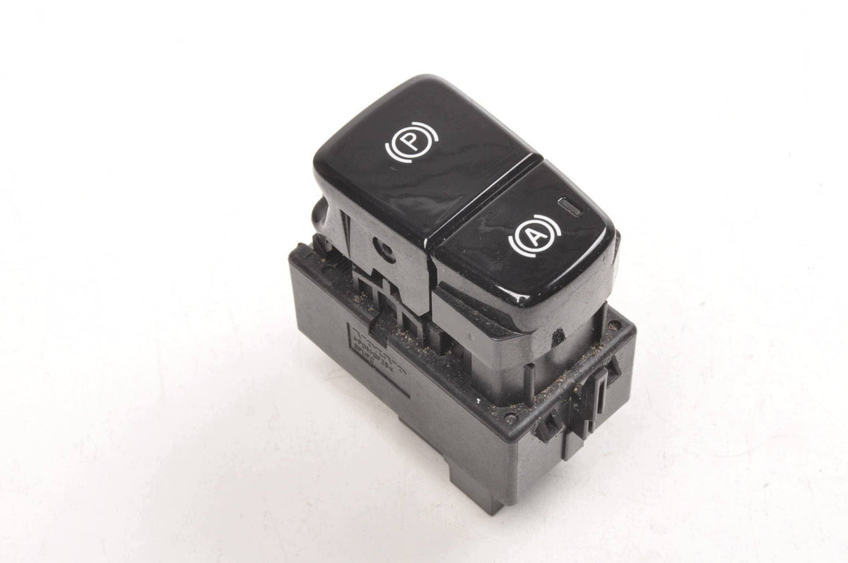 HANDBRAKE BUTTON VOLVO XC40 31456219