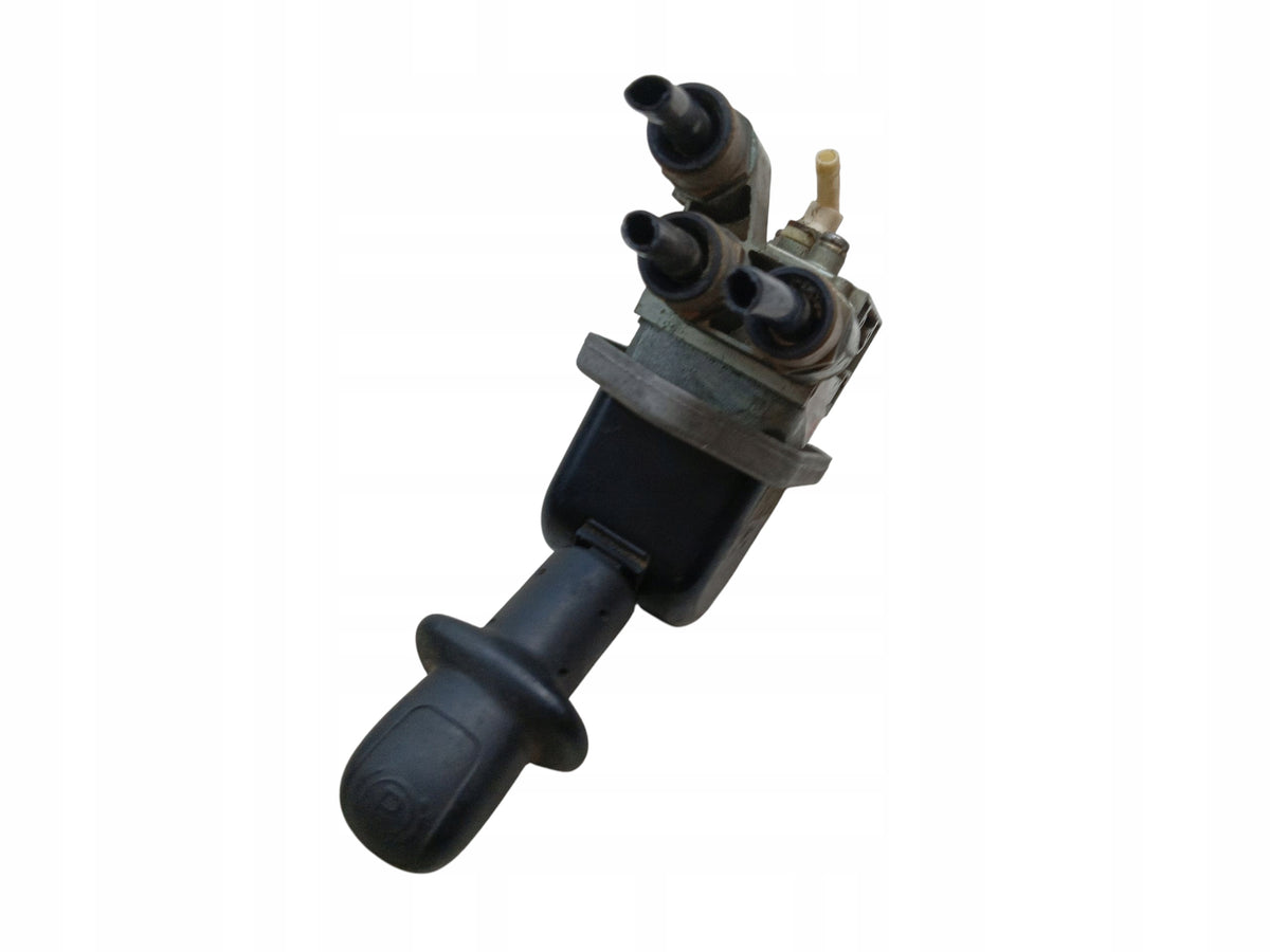 HANDBRAKE VALVE RENAULT PREMIUM II DXI 450 7420813850
