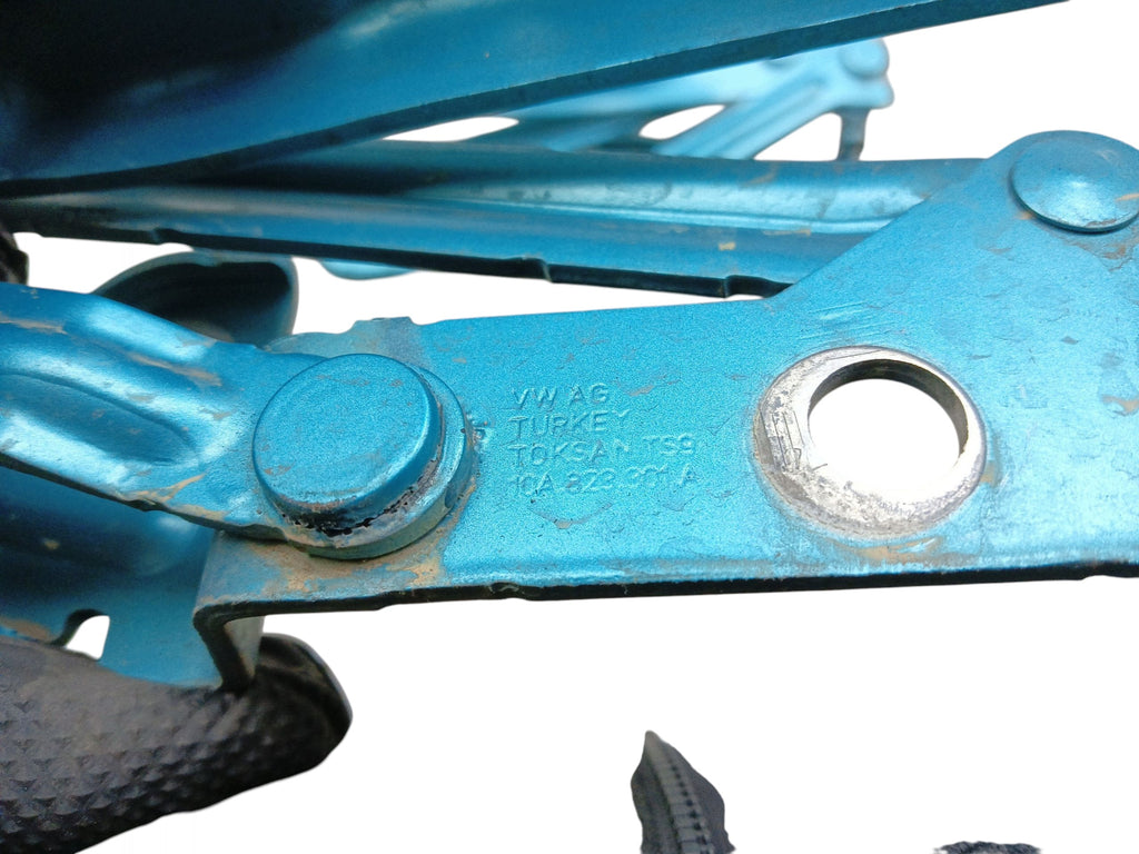 HINGES MASK HINGE LEFT RIGHT SET VW ID.3 LAK: LC6L 10A823301A 10A823302A