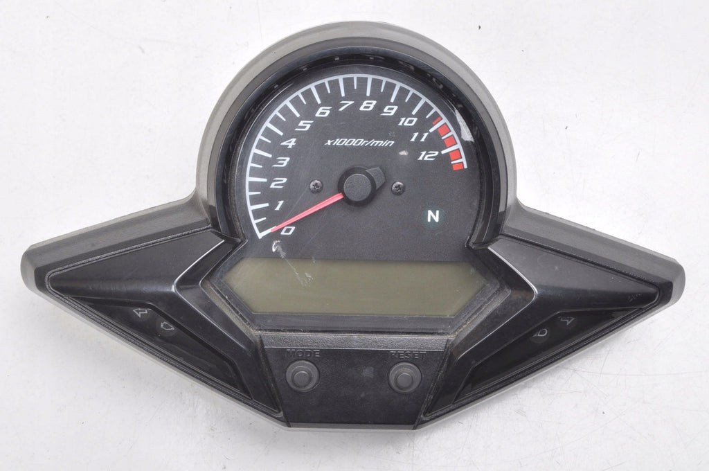 HONDA CBR 125R COUNTER CLOCKS 2017 YEAR