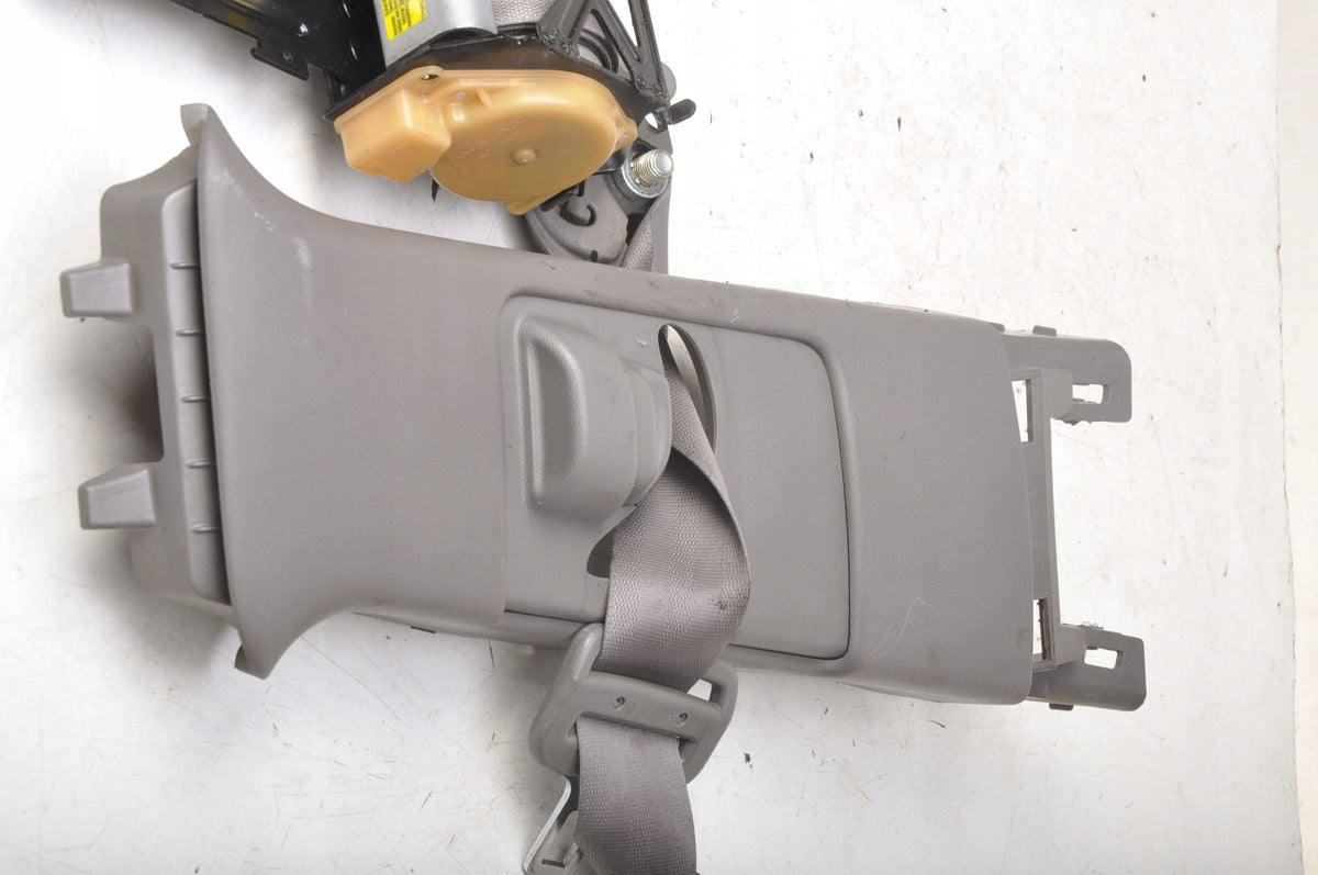 HONDA CIVIC VIII SEAT BELT RIGHT FRONT 81425-SNK-R010