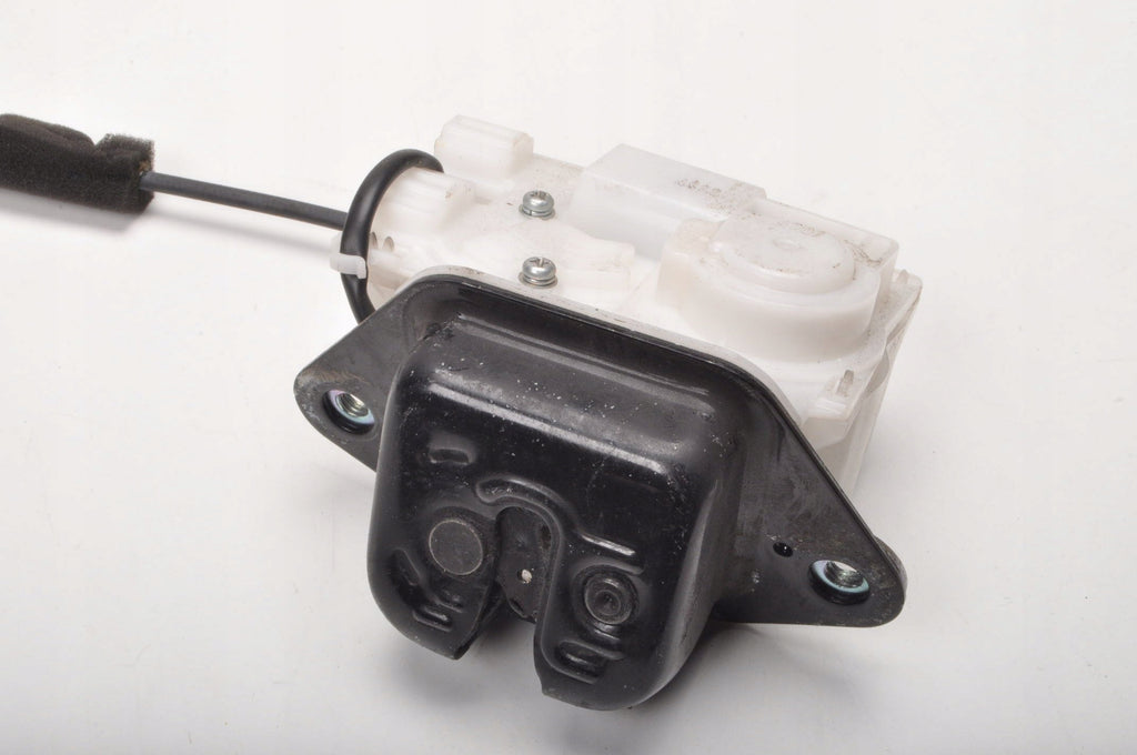 HONDA FIT SHUTTLE TAILGATE LOCK