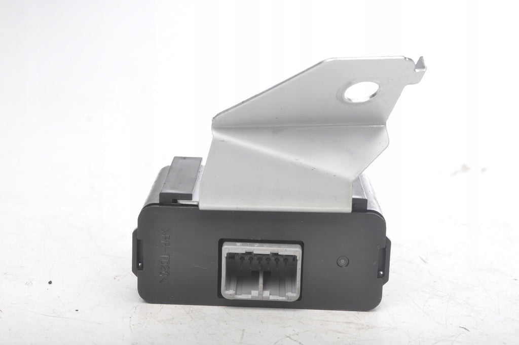 HONDA HR-V II MODULE DRIVER 33137-T7A-J010-M1