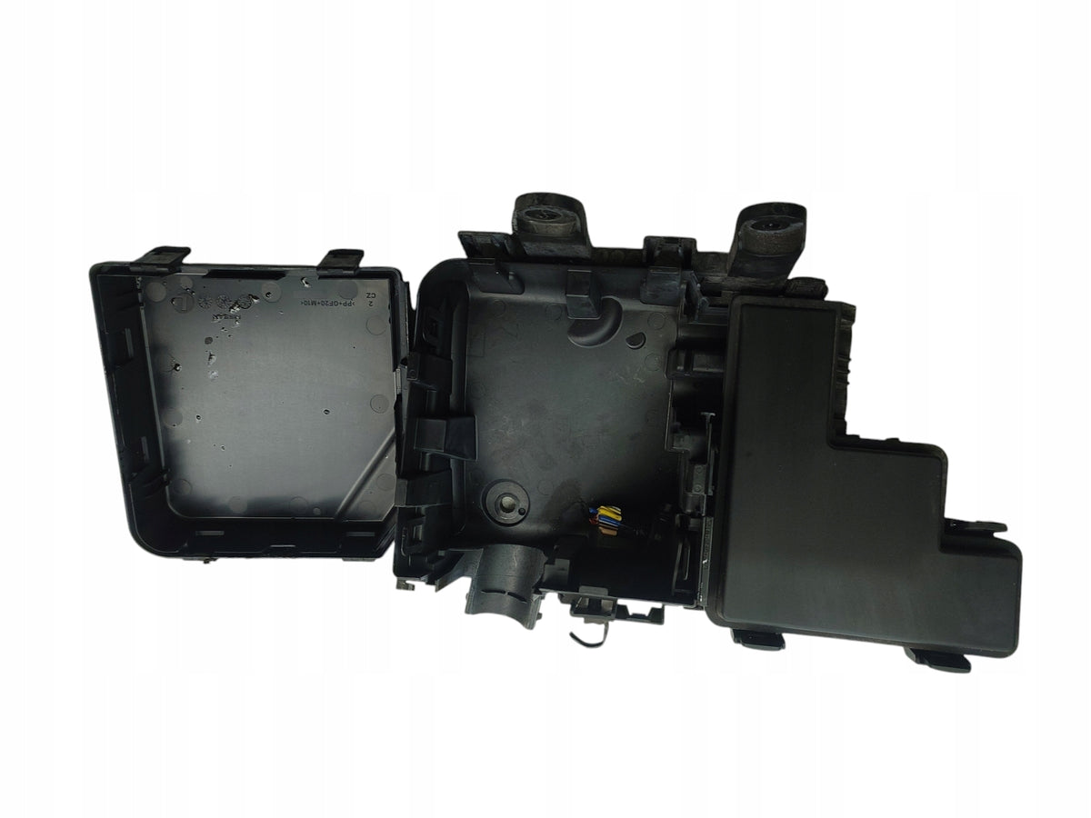 HOUSING BOX FUSE BOX NISSAN QASHQAI II J11