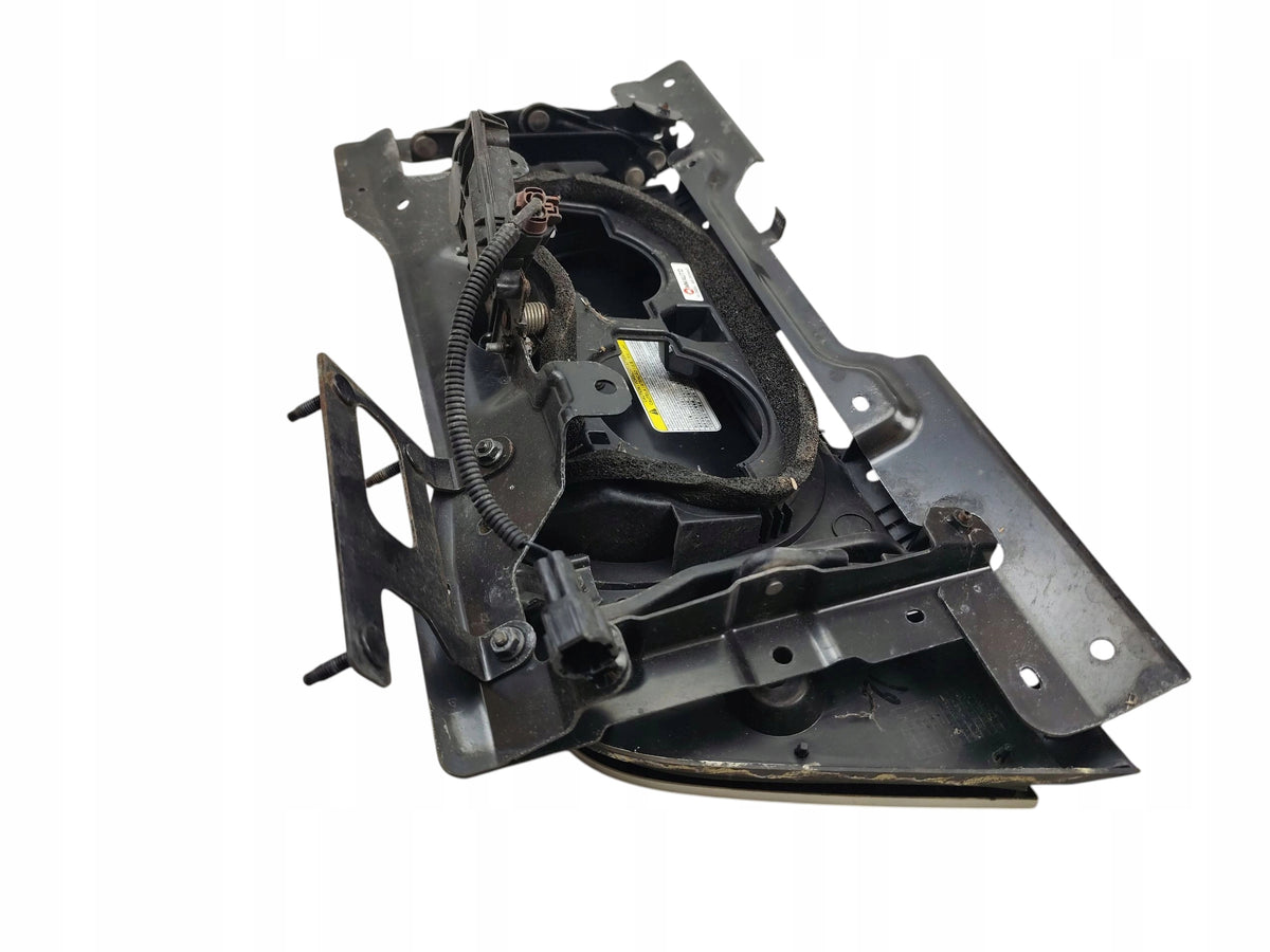 HOUSING CHARGING SOCKET PORT FLAP NISSAN LEAF II ZE1 65730-5SH0A