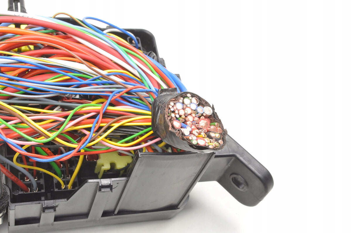 HYUNDAI BAYON FUSE BOX 919A5-Q0000