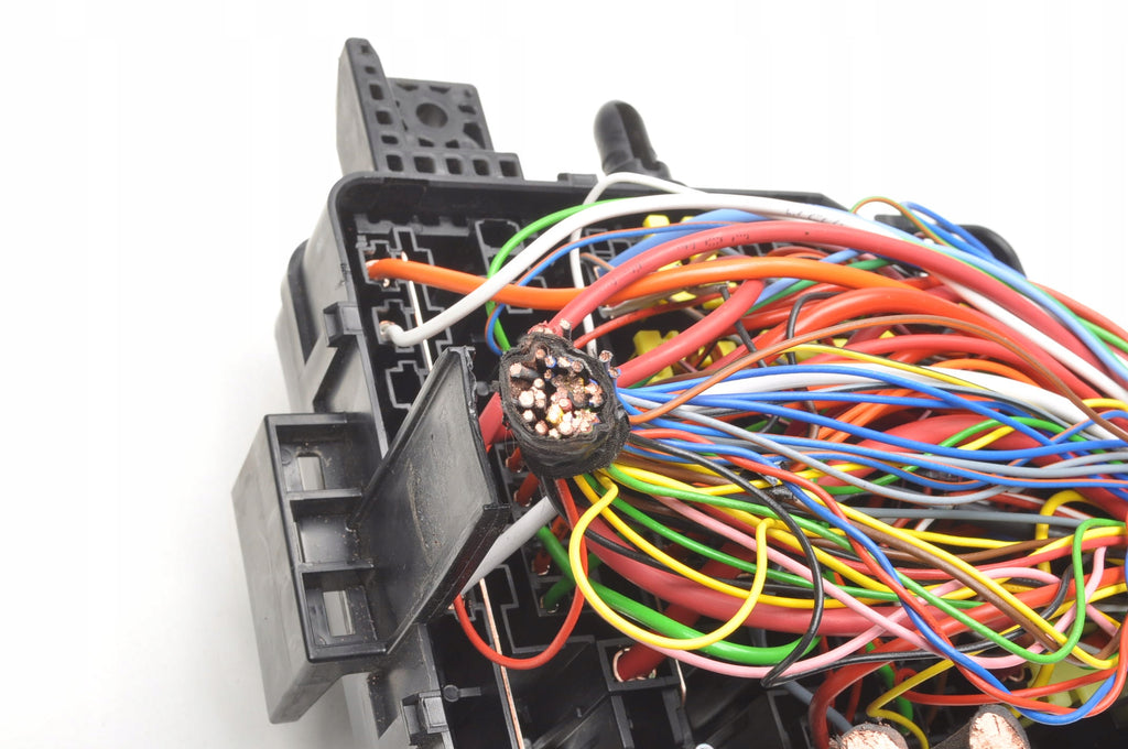 HYUNDAI BAYON FUSE BOX 919A5-Q0000