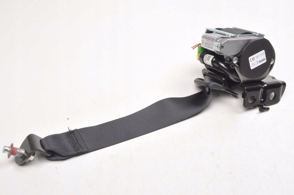 HYUNDAI BAYON SEAT BELT RIGHT REAR 2 ROW 651969400C