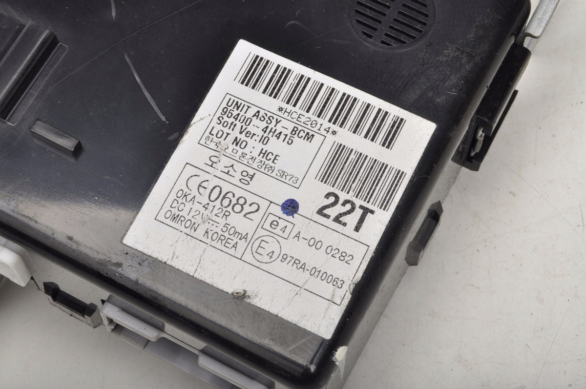 HYUNDAI H1 II COMPUTER MODULE DRIVER BCM 95400-4H415