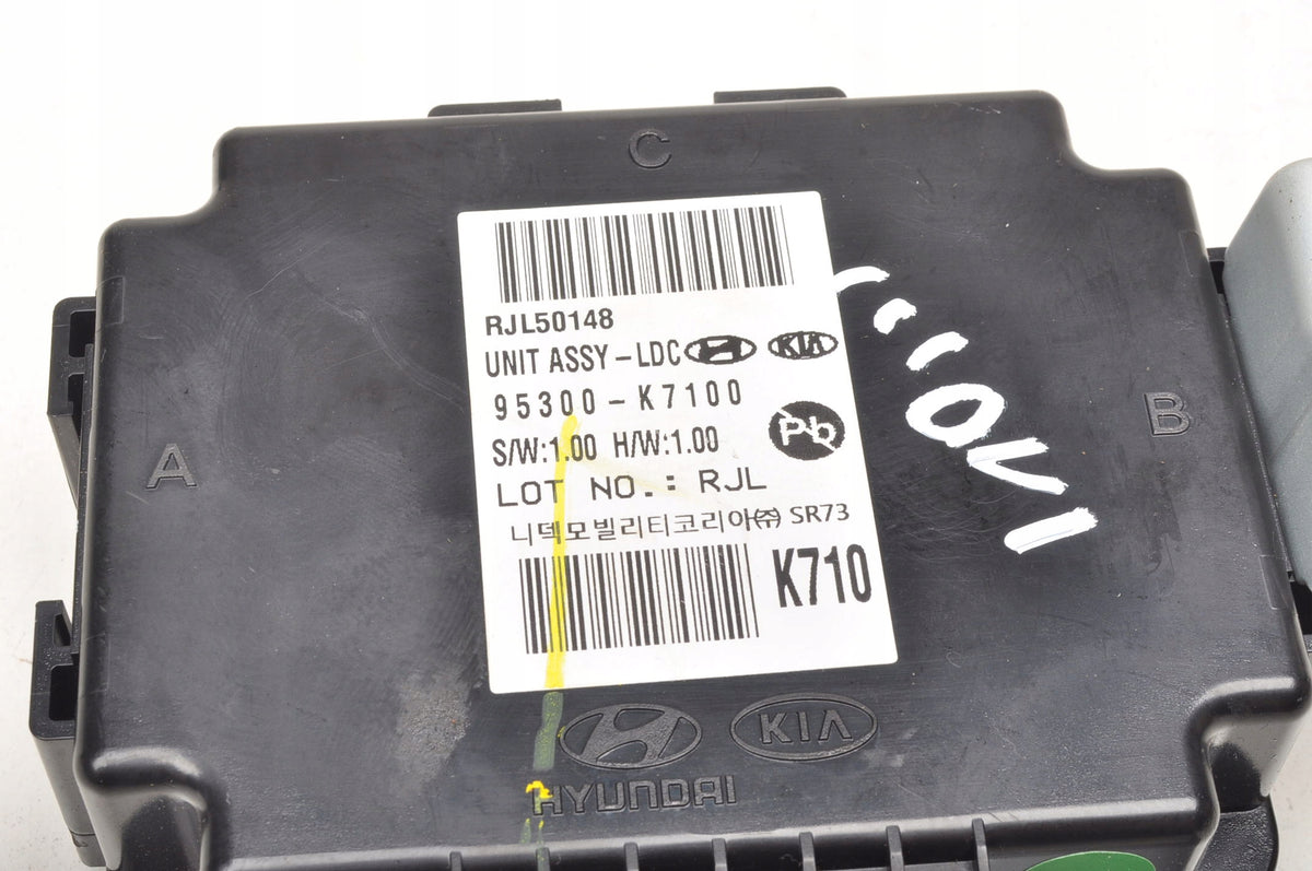 HYUNDAI I10 III DRIVER MODULE 2023R 95300-K7100