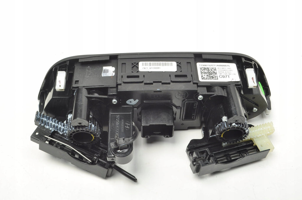 HYUNDAI I10 III PANEL AIR CONDITIONING SWITCH 97250-K7971