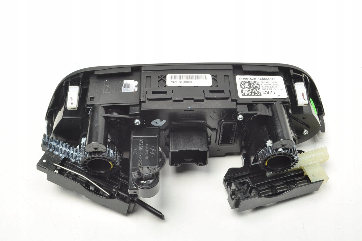 HYUNDAI I10 III PANEL AIR CONDITIONING SWITCH 97250-K7971