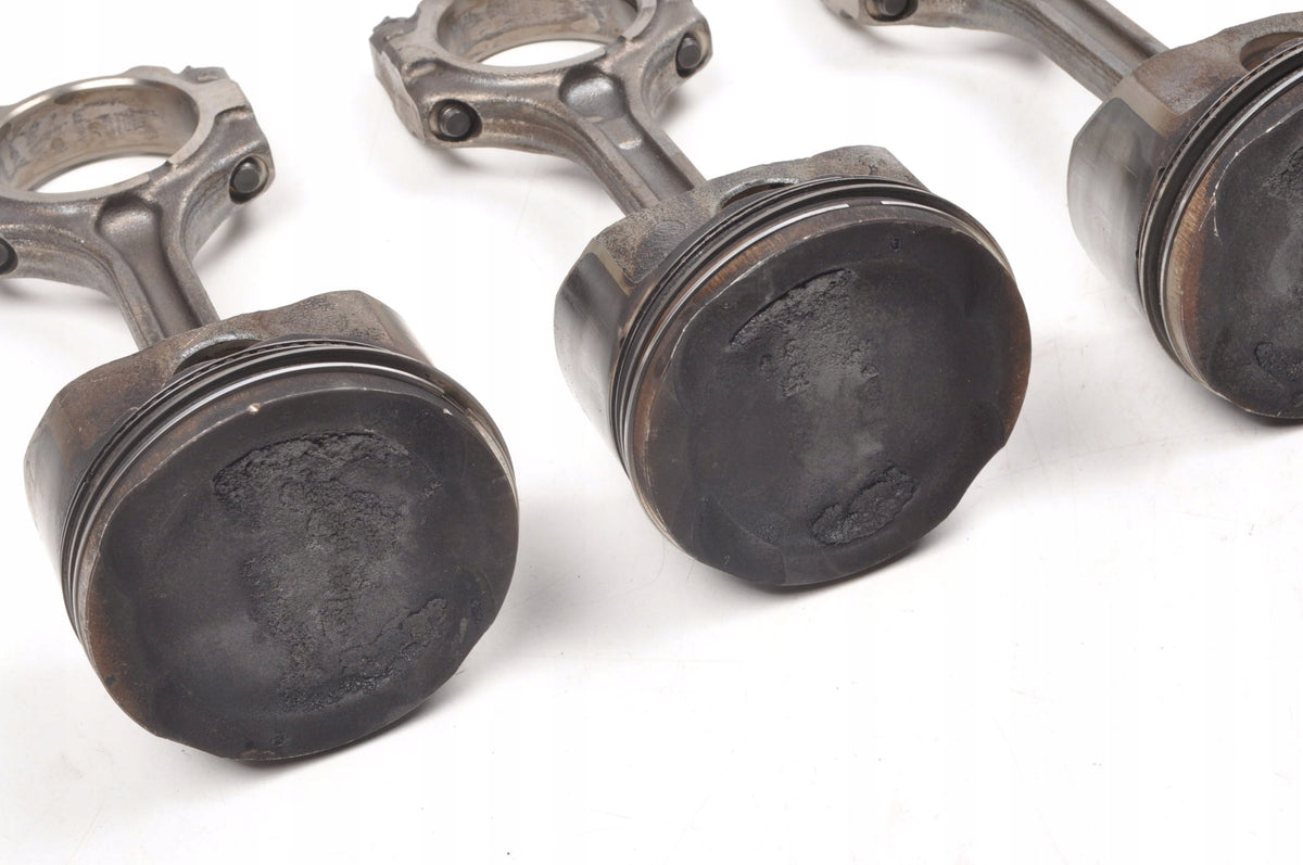 HYUNDAI I20 1.2 16V 86KM PISTON WITH CONNECTING ROD G4LA