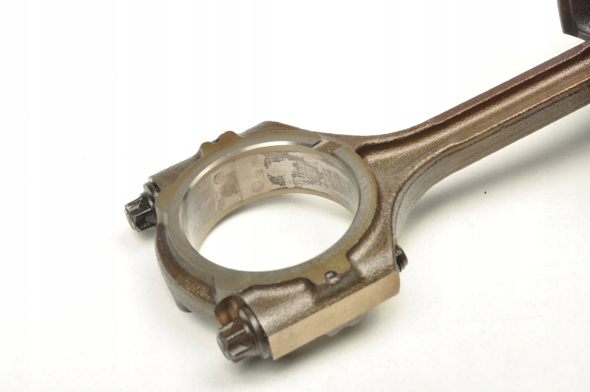 HYUNDAI I20 1.2 16V 86KM PISTON WITH CONNECTING ROD G4LA
