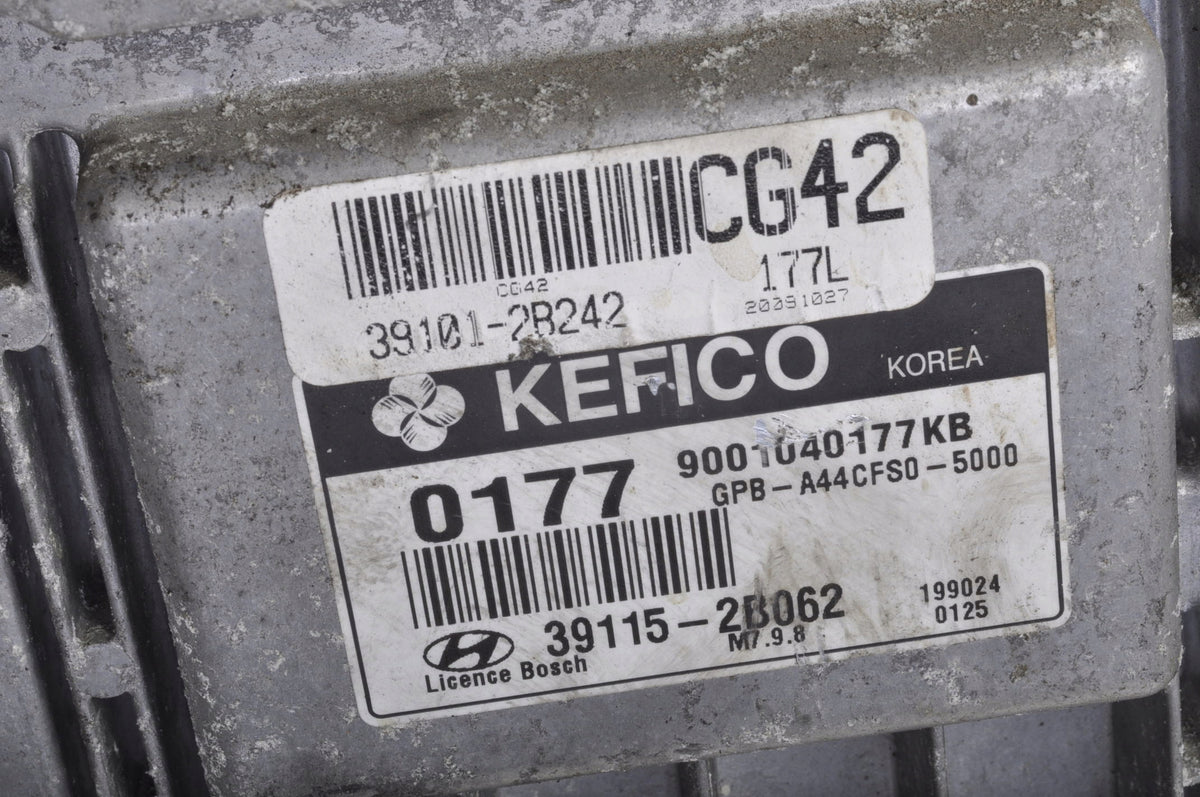 HYUNDAI I20 1.4 B ENGINE CONTROLLER 39115-2B062