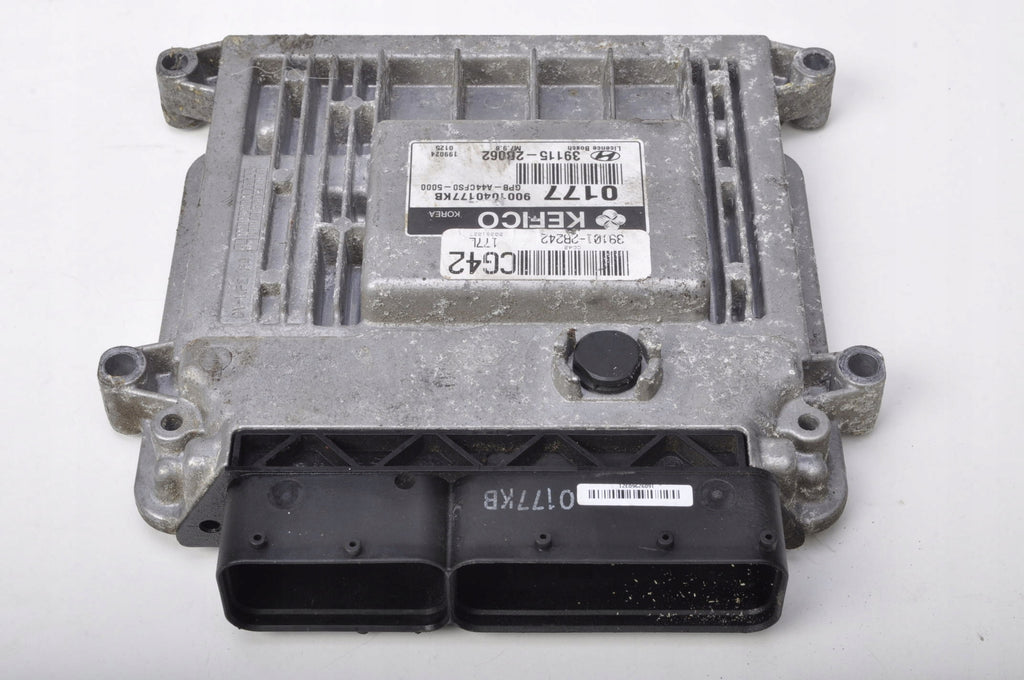 HYUNDAI I20 1.4 B ENGINE CONTROLLER 39115-2B062