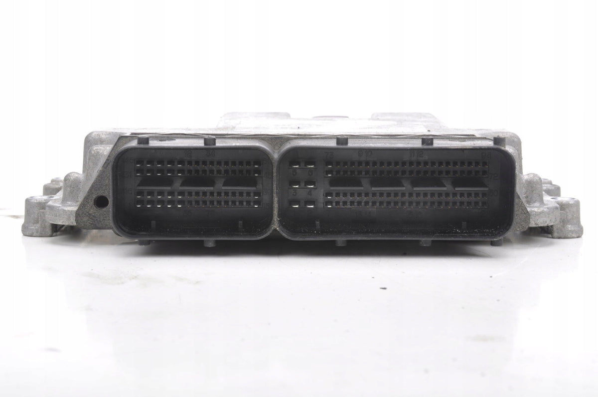 HYUNDAI I20 COMPUTER ENGINE DRIVER P1 39111-2A000 0281015495