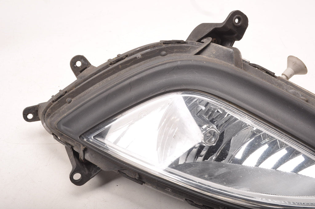 HYUNDAI I20 HALOGEN LEFT LIFT