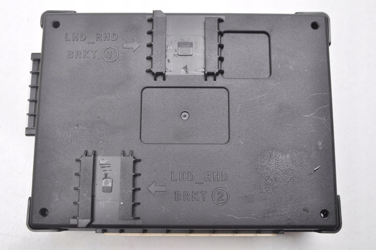 HYUNDAI I20 II COMPUTER MODULE DRIVER BCM 95400-C8820