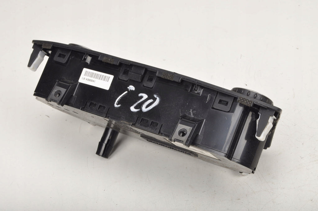 HYUNDAI I20 II PANEL AIR CONDITIONING SWITCH 97250-XXXXX