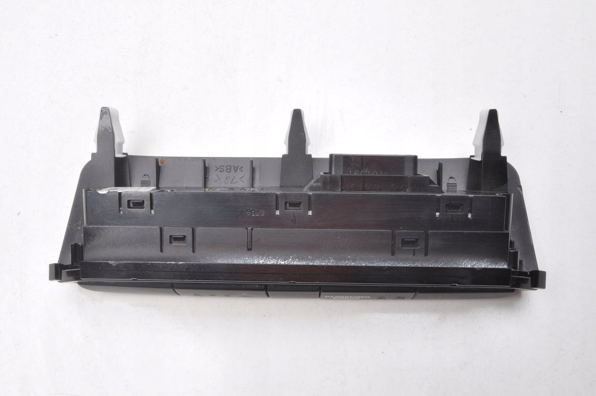 HYUNDAI I20 II SWITCH PANEL 93700-C8870