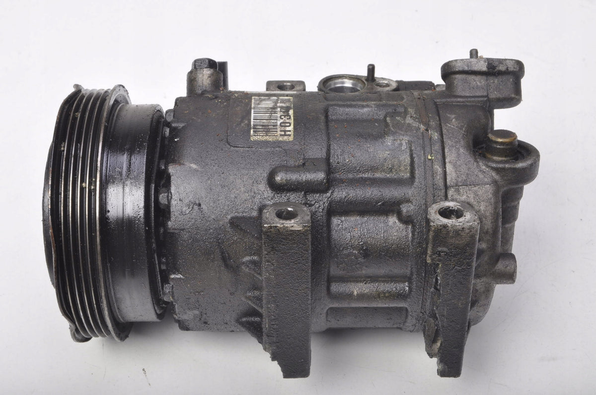 HYUNDAI I30 1.6 CDTI AIR CONDITIONING COMPRESSOR F500-AN8CA01