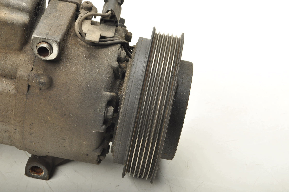 HYUNDAI I30 AND 1.4 16V AIR CONDITIONING COMPRESSOR