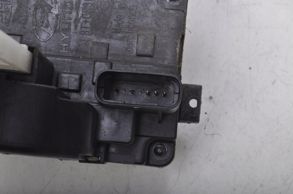 HYUNDAI I30 AND DOOR LOCK LEFT FRONT 5 PIN ENGLISH
