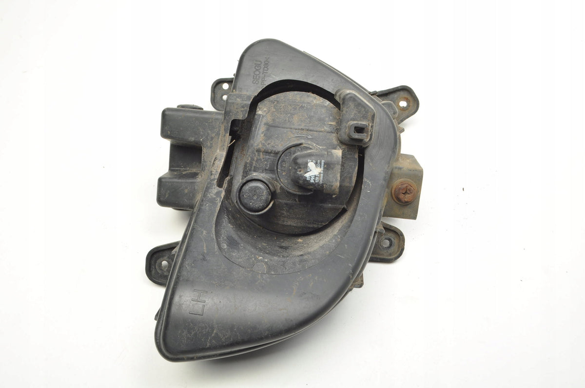HYUNDAI I30 AND HALOGEN LEFT LIFT