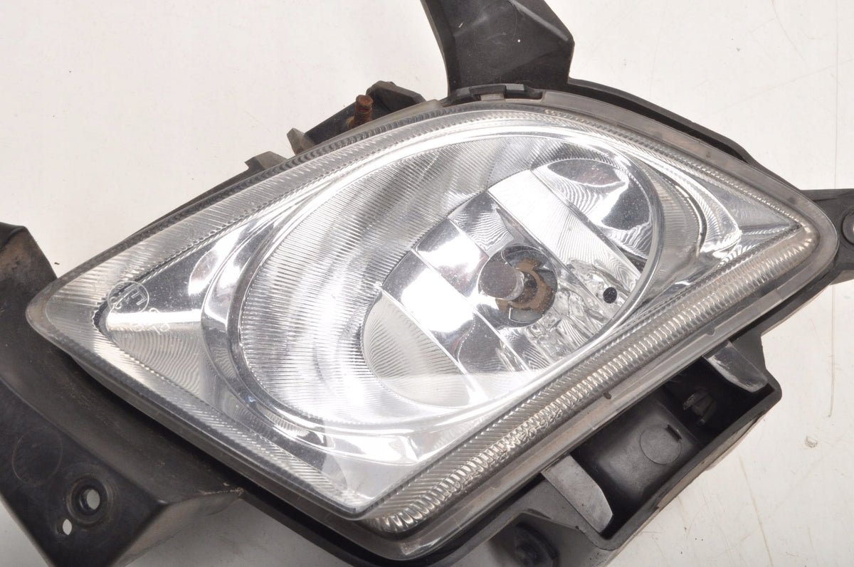 HYUNDAI I30 AND HALOGEN RIGHT