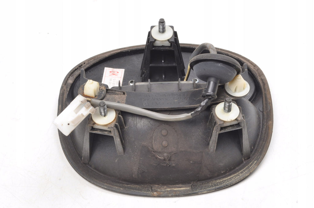 HYUNDAI I30 AND HANDLE FLAP OPENING BUTTON 87370-2L000 9A HB 5D
