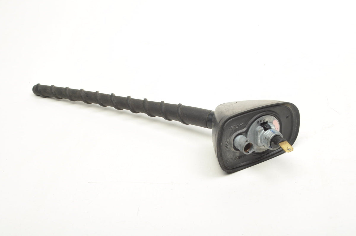 HYUNDAI I30 AND LIFT RADIO ANTENNA V3-00521E