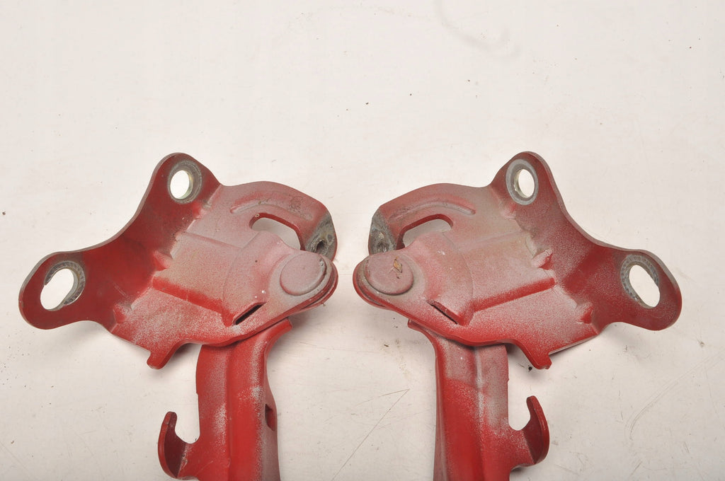 HYUNDAI I30 AND MASK HINGE SET
