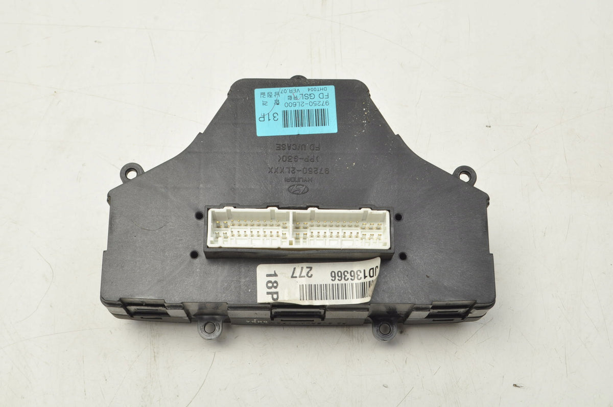 HYUNDAI I30 AND PANEL AIR CONDITIONING SWITCH 97250-2L600