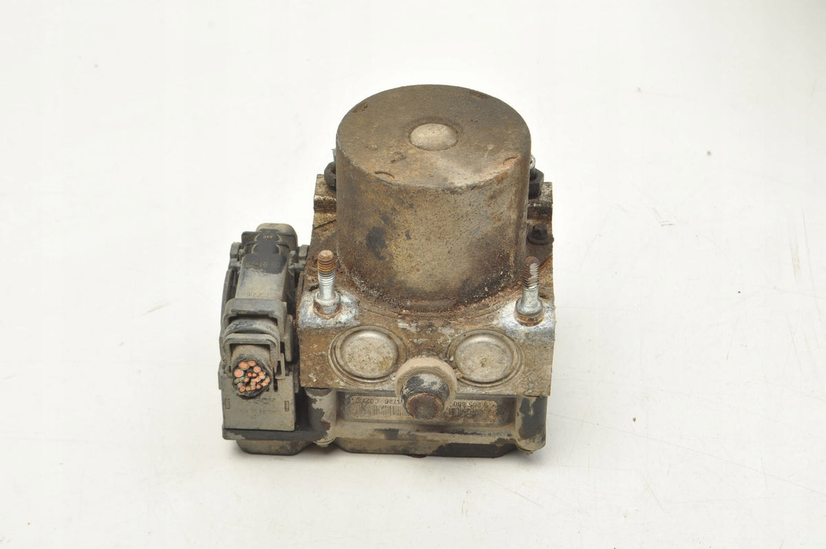 HYUNDAI I30 AND PUMP ABS 58920-2L300