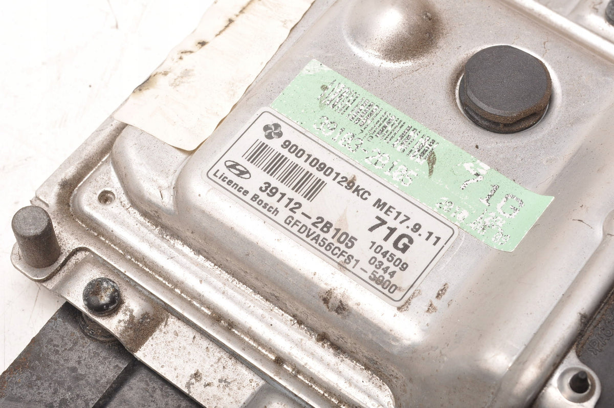 HYUNDAI I30 I 1.6 16V 126KM COMPUTER ENGINE DRIVER 39112-2B105
