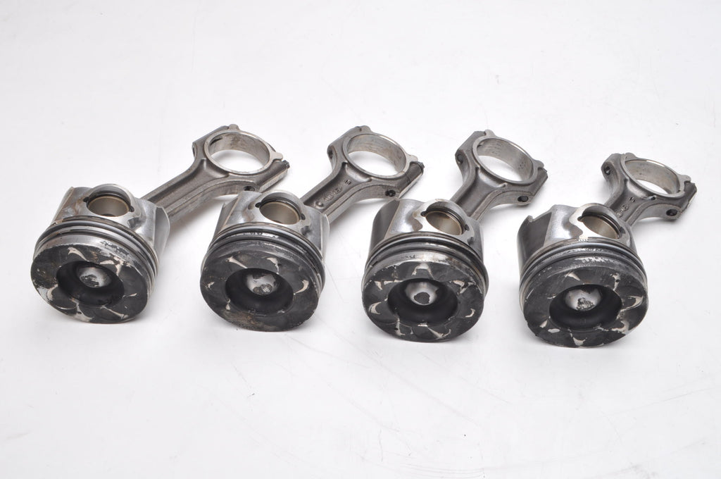 HYUNDAI I30 I KIA CEED I 1.6 CDTI 115HP PISTON WITH CONNECTING ROD D4FB