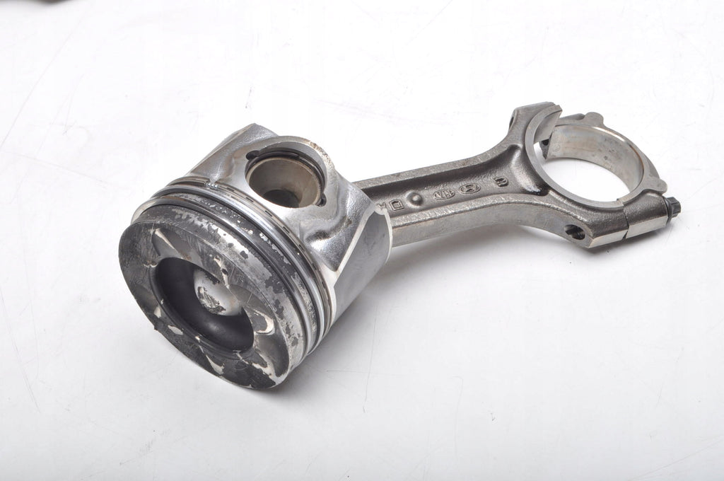 HYUNDAI I30 I KIA CEED I 1.6 CDTI 115HP PISTON WITH CONNECTING ROD D4FB