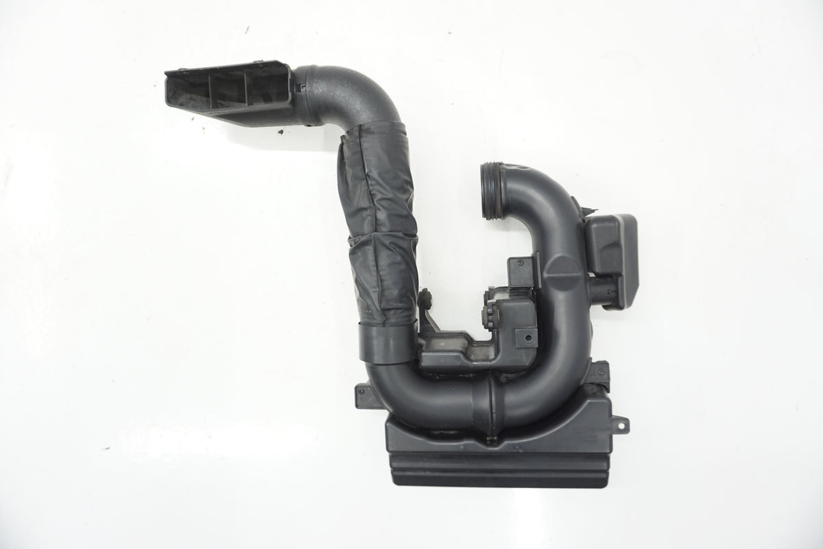 HYUNDAI I30 II 1.4 AIR RESONATOR 28210-3X010