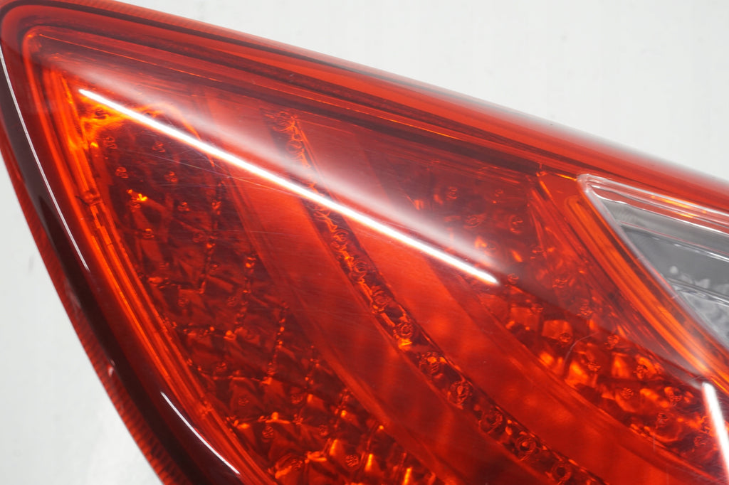 HYUNDAI I30 II HB 5D 13R LAMP RIGHT REAR FLAP 92404-A50