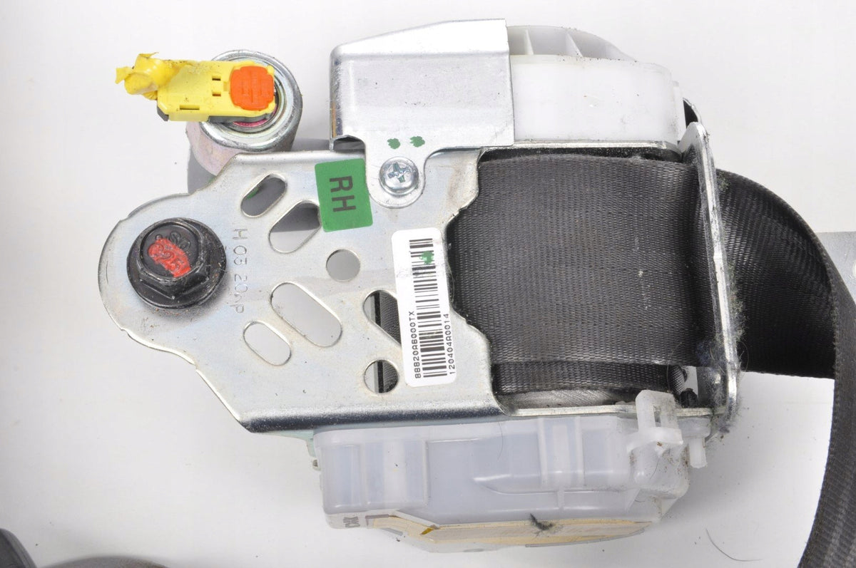 HYUNDAI I30 II SEAT BELT RIGHT FRONT 88820A6000