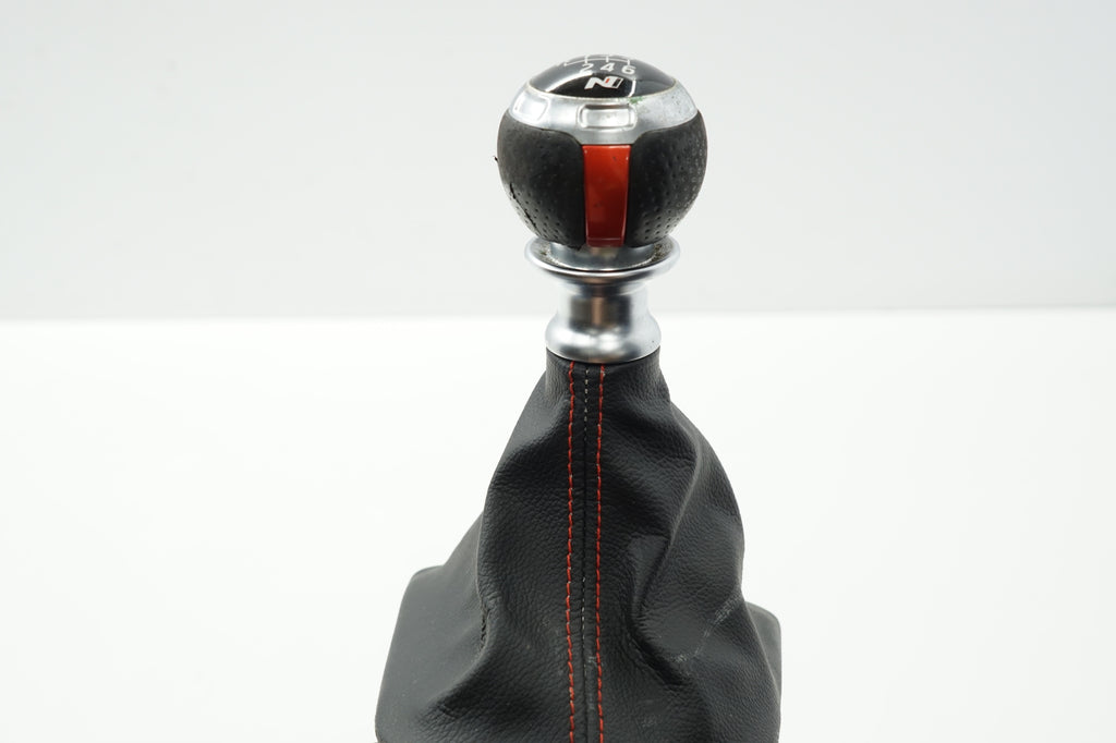 HYUNDAI I30N III 19R GEAR BELLOWS KNOB 6B