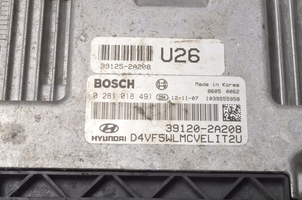 HYUNDAI I40 1.7 CRDI ENGINE CONTROLLER 39120-2A208